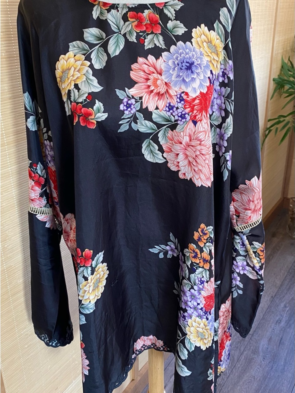 Genuine Johnny Was 100% Silk Black Floral Label Tunic with Multicolor Embroidery